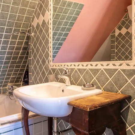 Giulia - Lovely Penthouse Near Vatican Museums
